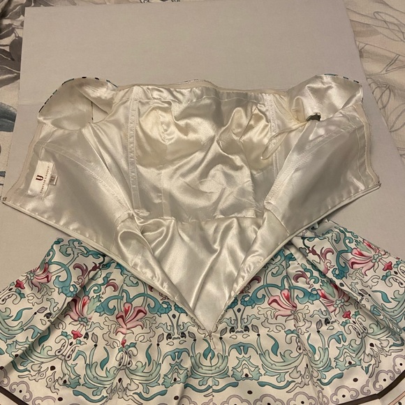 Forever Unique graduation prom dress - Picture 6 of 7